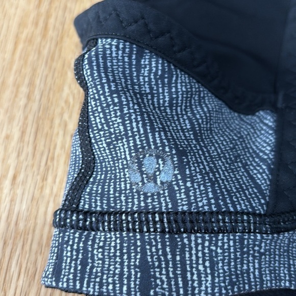 Lululemon Water Bound Bra Burlap Texture Black Dune / Black - Size 4 - Picture 2 of 9